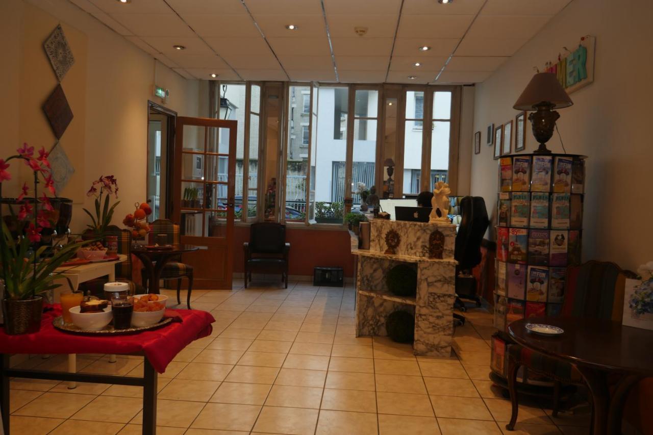 Hotel Novex Paris Exterior photo